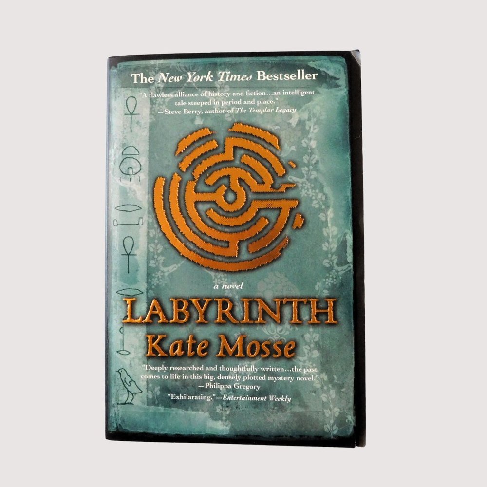 Labyrinth by Kate Mosse Languedoc Trilogy 2007 Trade Paperback